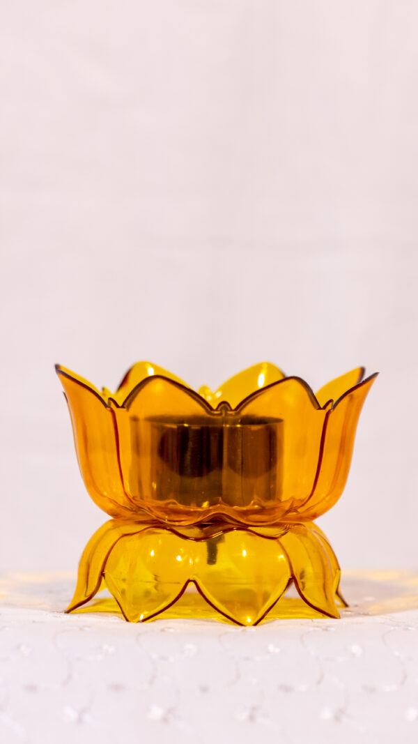 LOTUS STAND PLAIN SMALL